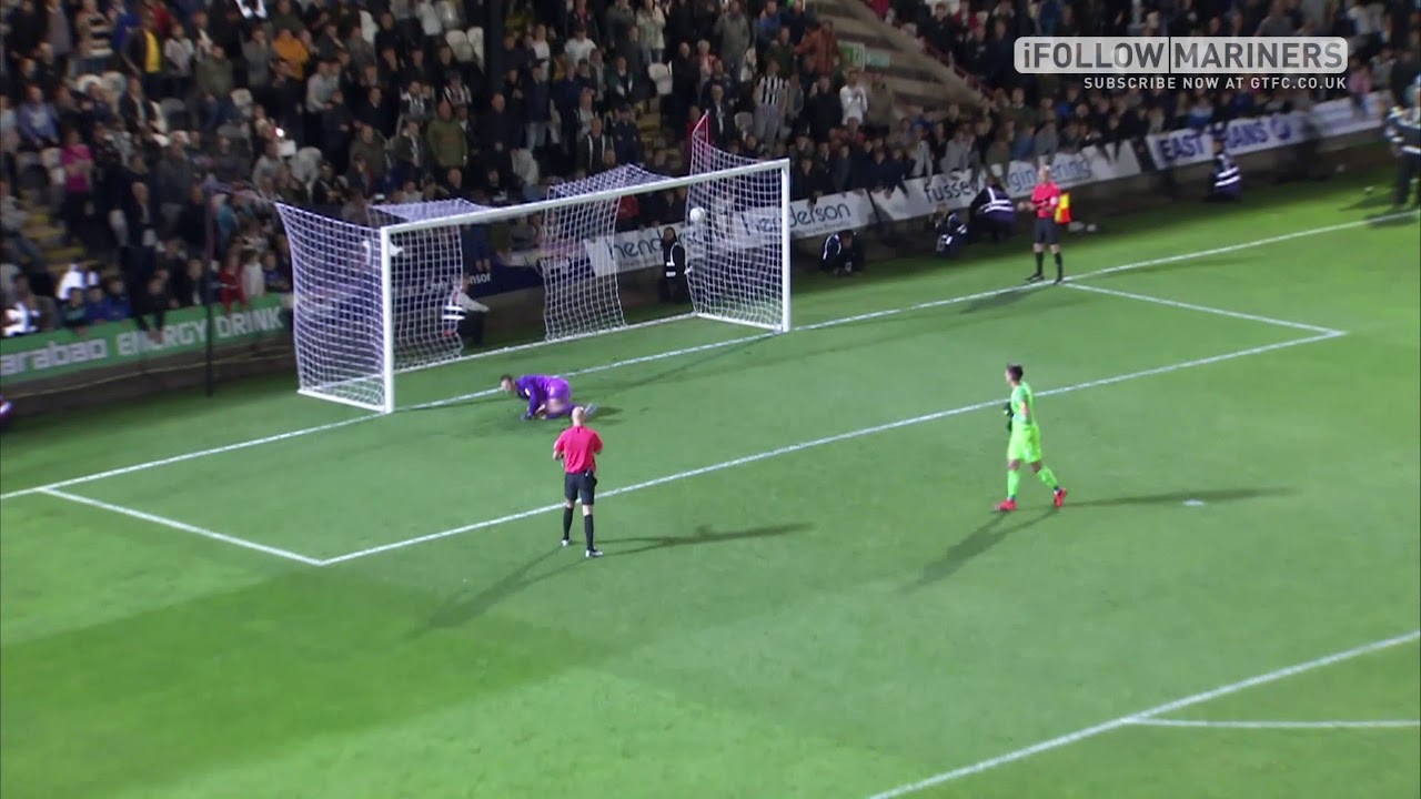 Pens. The penalty shoot-out between Grimsby Town and Macclesfield Town