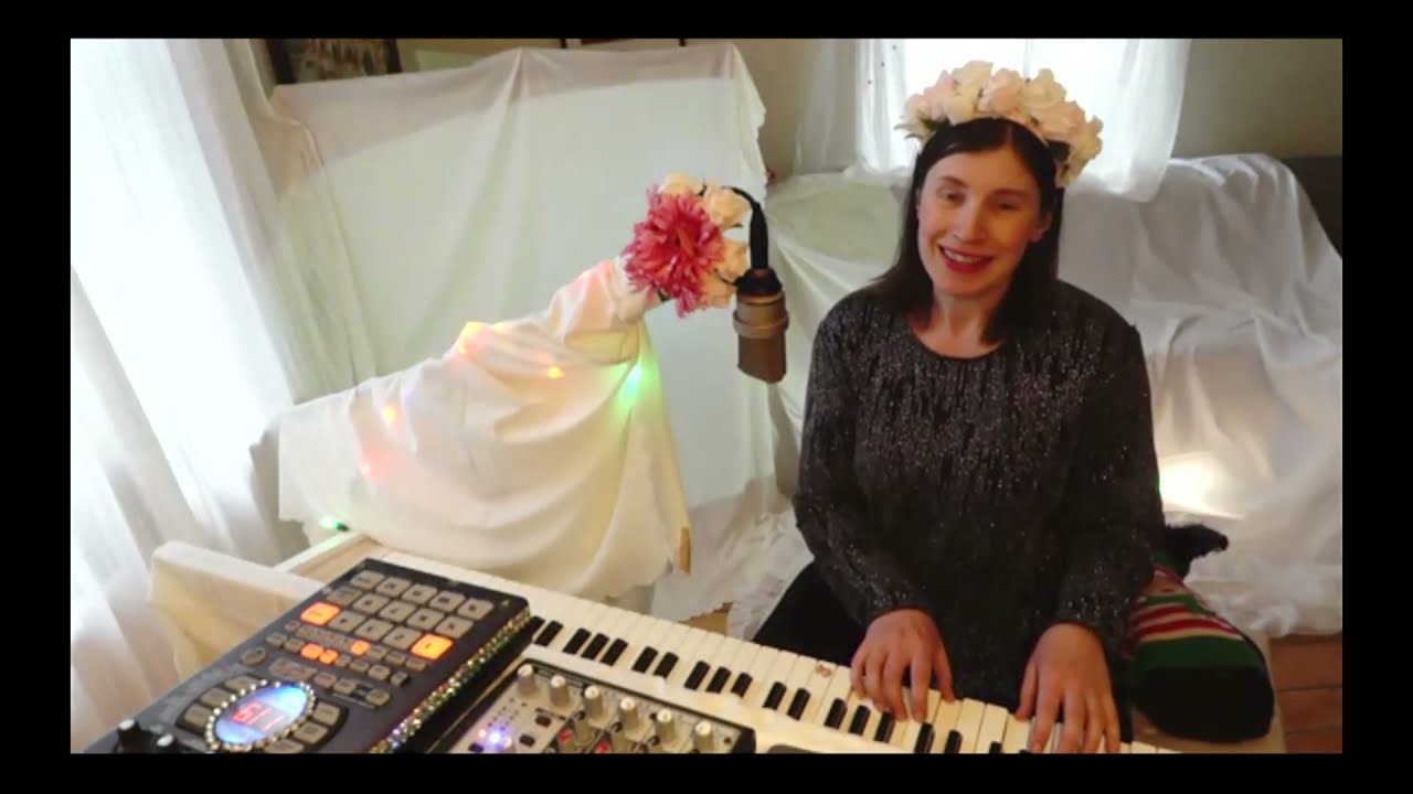 KASHKA - soft [Live from album release stream]