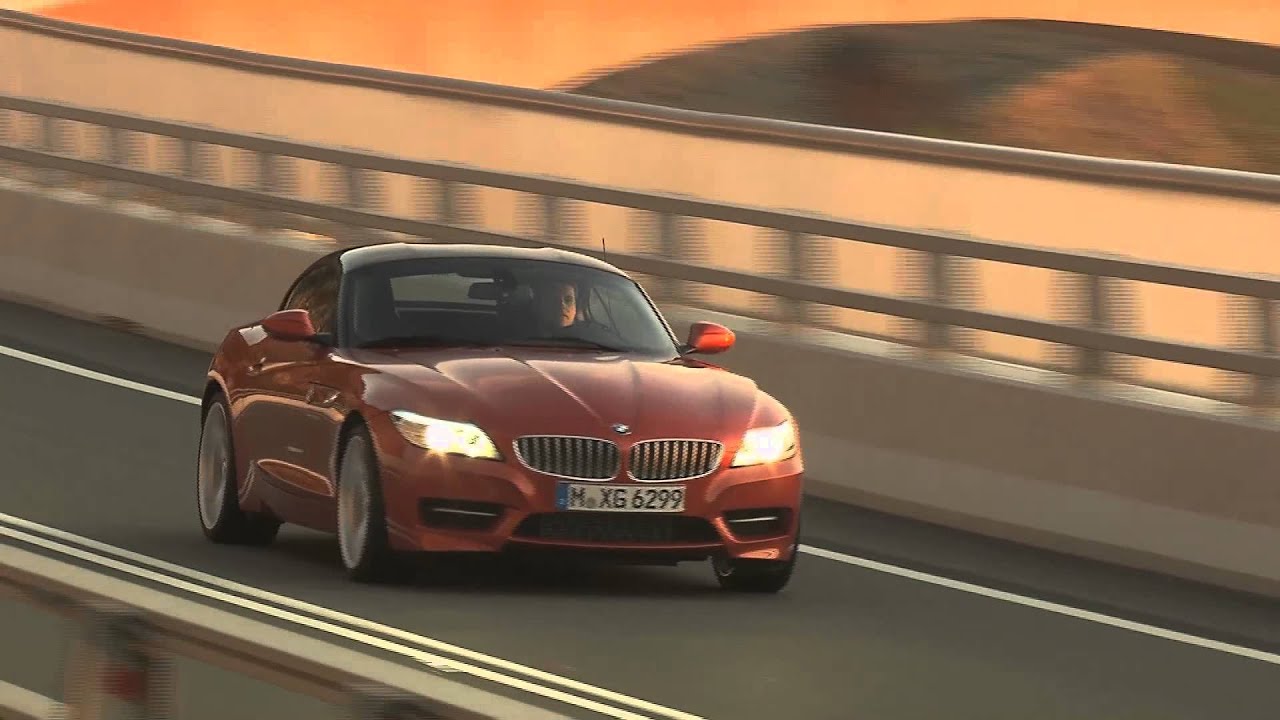 In Motion: 2013 BMW Z4 sDrive35is