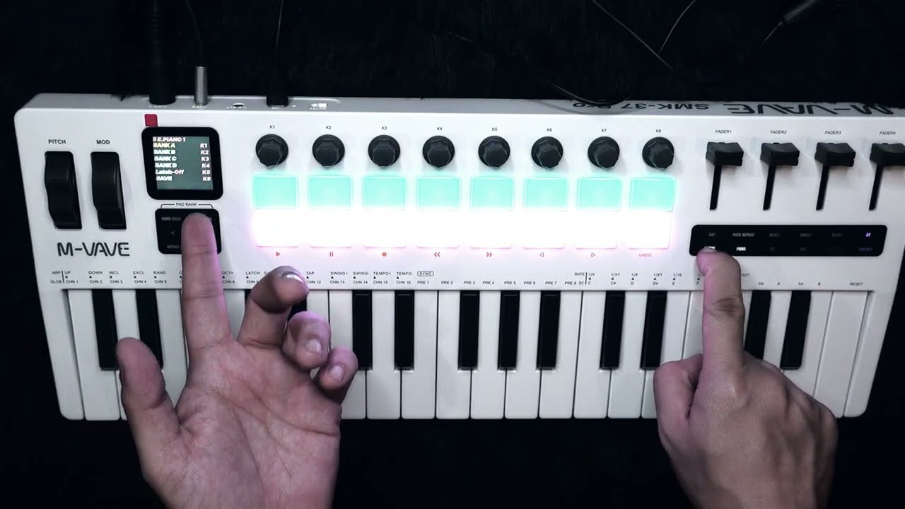 Sean Tries Out The M-Vave SMK-37 Pro for 15 Minutes