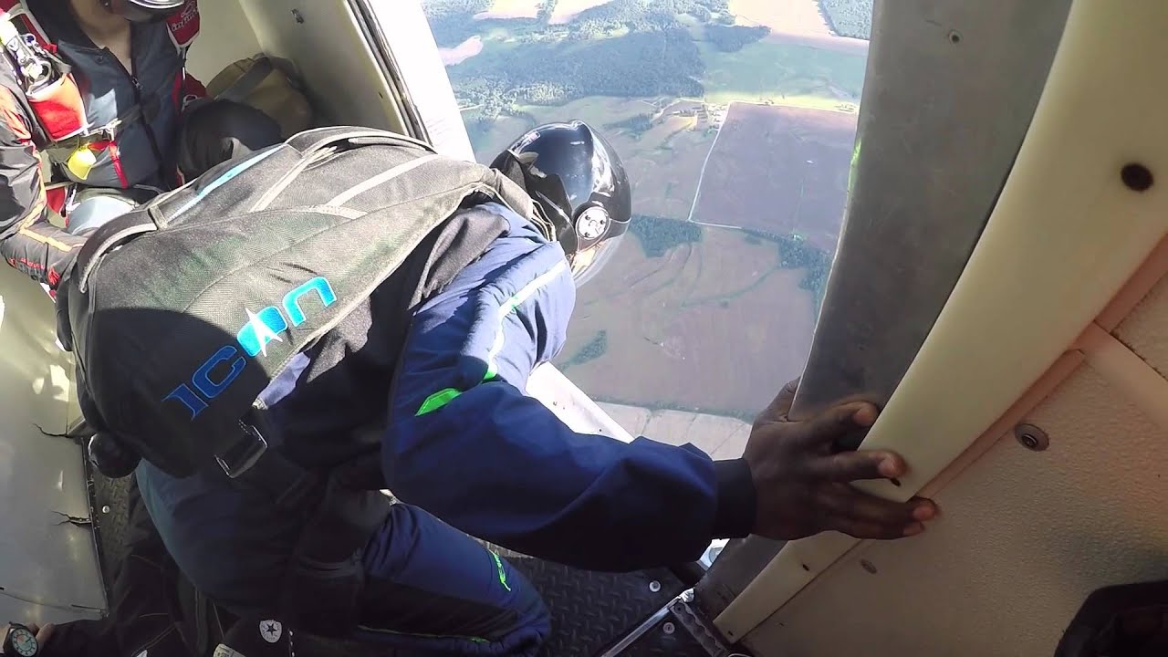 Hop N Pop Skydive