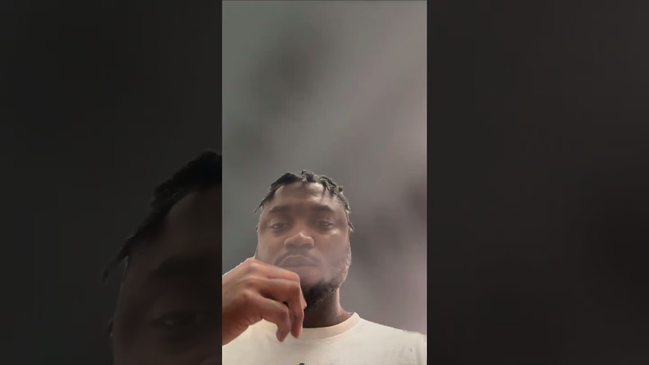 charleston white reaction a airplane incident over a bag