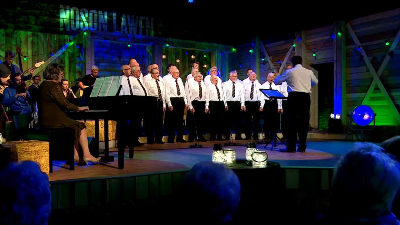 C&ocirc;r Meibion Dyffryn Peris | Yr Anthem Geltaidd