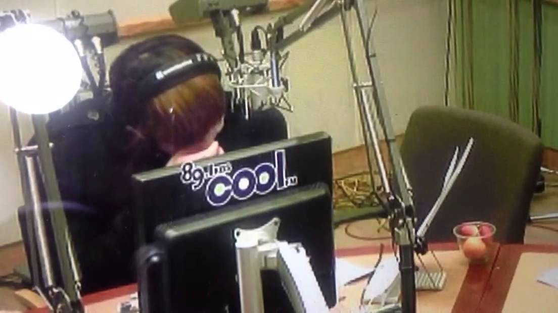 130124 Crying Onew T___T @ Kiss the Radio