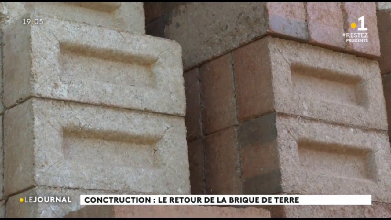 Retour de la brique en terre