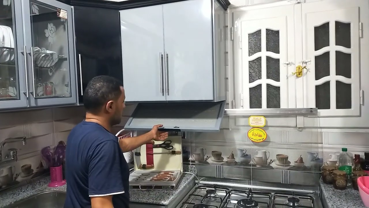 مطبخ الوميتال كلادن لون أسود في رصاصي أحدث ديكورات مطابخ الوميتال كلادن لون رصاصي في أسود مطابخ عصري