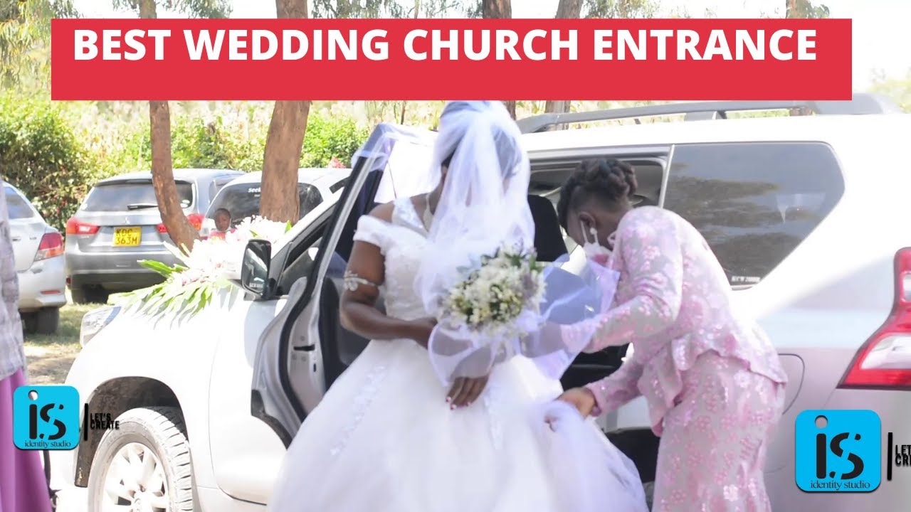 BEST WEDDING ENTRANCE AT CATHOLIC CHURCH|| MIND BLOWING