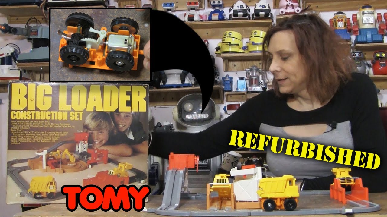 Fixing the TOMY Big Loader: Cracked Gears and Classic Mechanics!