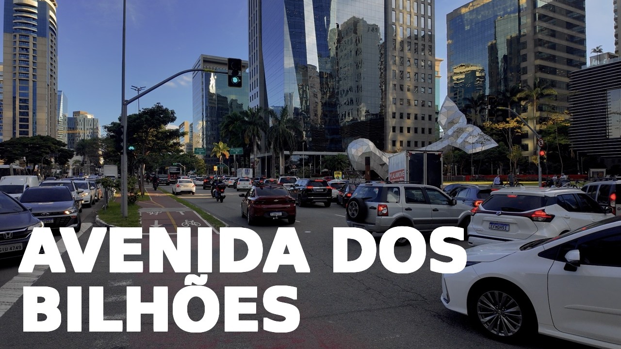 RODEI A FARIA LIMA DE PATINETE | O Coração do Dinheiro em São Paulo