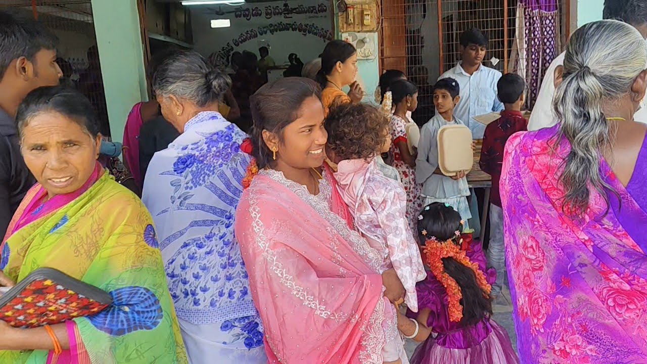 🥰క్రిస్మస్ పండుగ చాలా ఆనందంగా జరుపుకున్నాము మన subscribers మొత్తాన హ్యాపీ క్రిస్మస్🎉