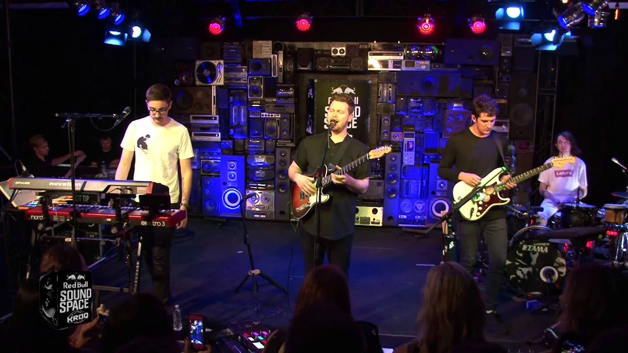 Alt-J - Breezeblocks (Live at The KROQ Red Bull Sound Space)