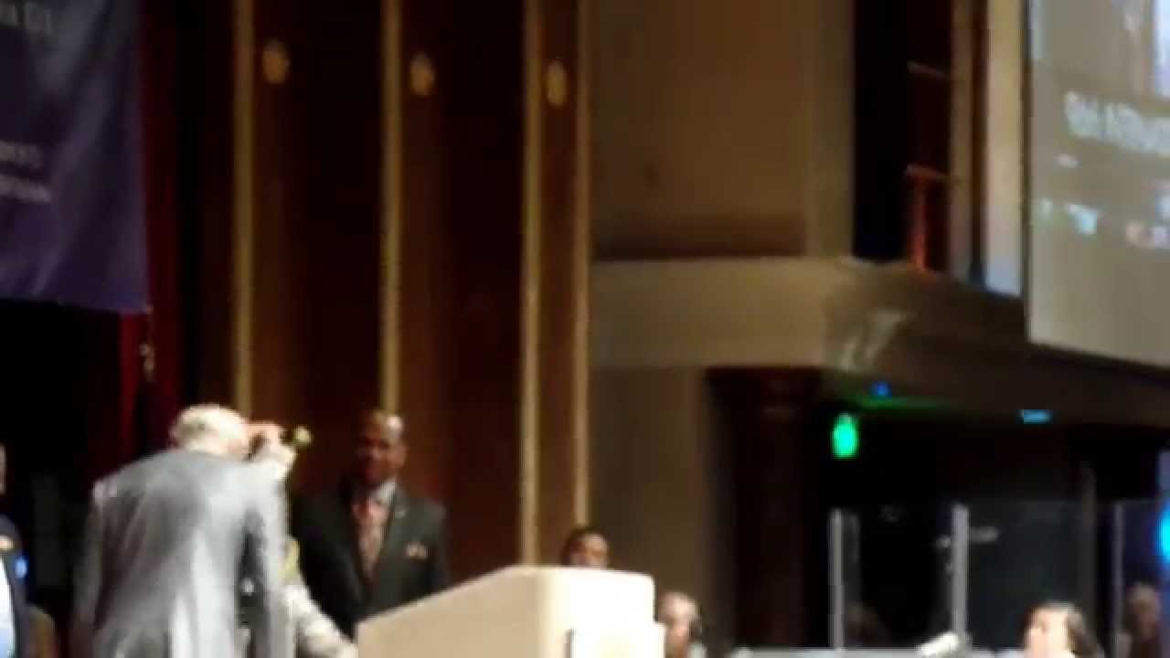 COOLJC Convention 2015 Praise Break after Apostle Floyd Nelson & Kervy Brown Mic Toss