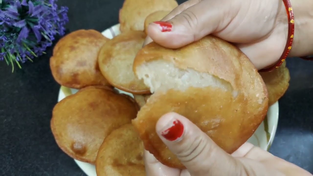 होली पर बनने वाले आटे से स्वादिष्ट पूआ बनाएं || Holi Special Pua
