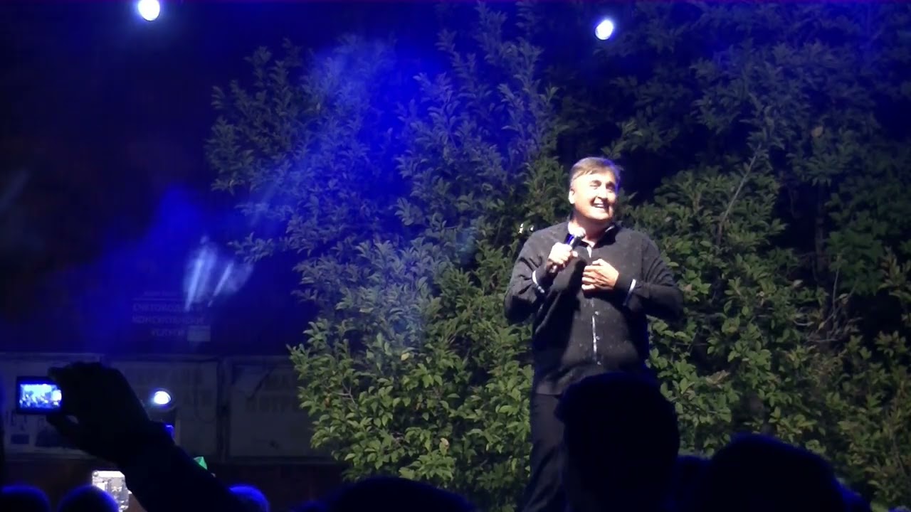 Празничен концерт на Веселин Маринов по повод Деня на Чирпан