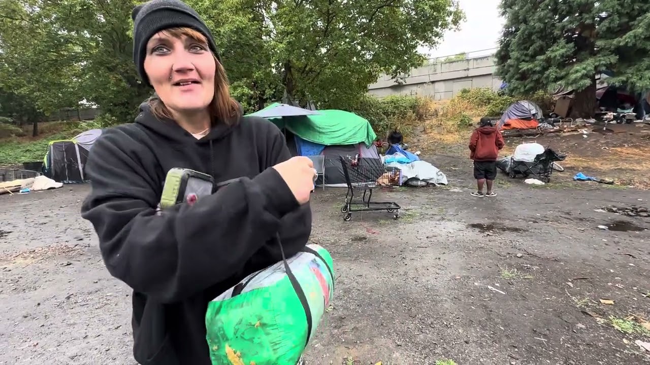 &ldquo;There is a serial killer out here&rdquo; Homeless woman describes a killer terrorizing the homeless