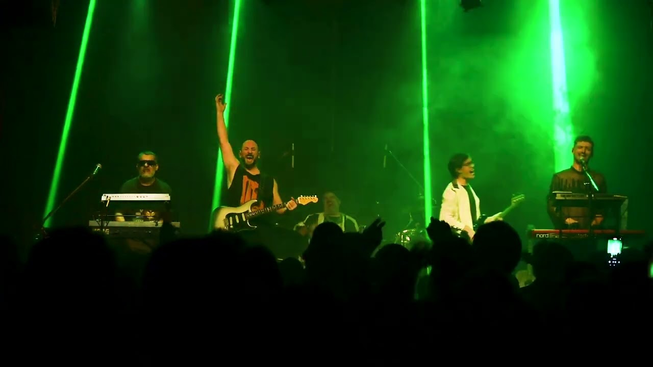 ADICTA - ARTEFACTO (Gustavo Cerati) en vivo en La Tangente 8-3-25