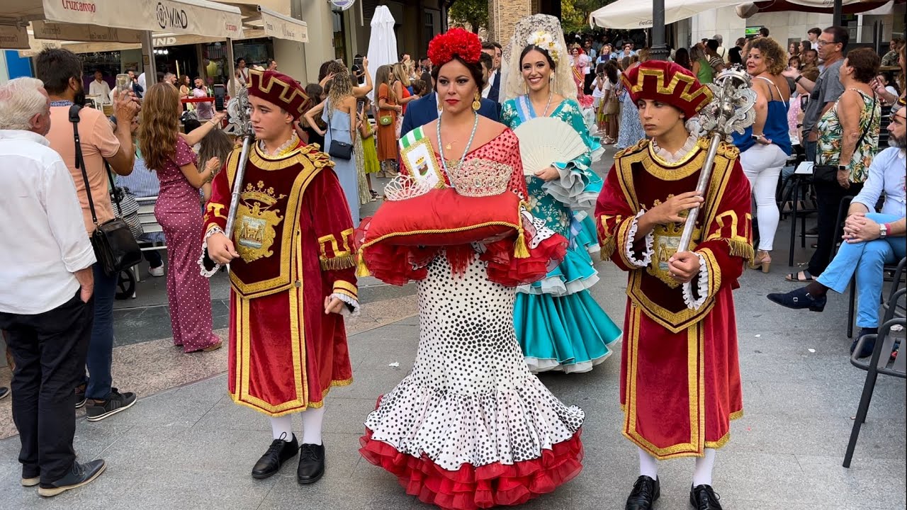 La coranacion de la reina en La línea de la Concepción  , España 🇪🇸 4K , Spain ,  إسبانيا