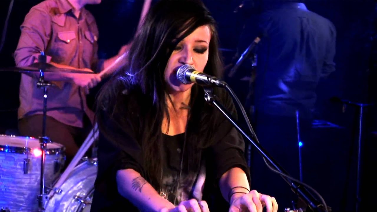 Lights - Ice - Live On Fearless Music HD
