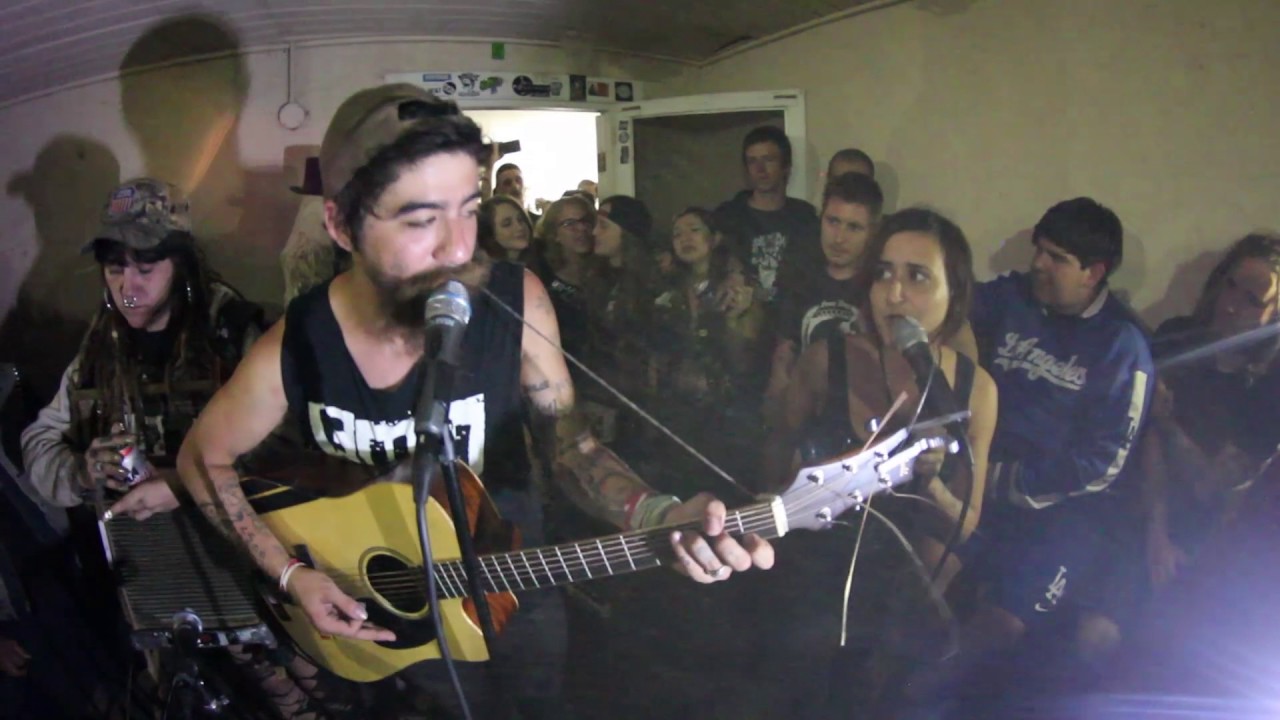 Days N Daze - Damaged Goods  (live house show)