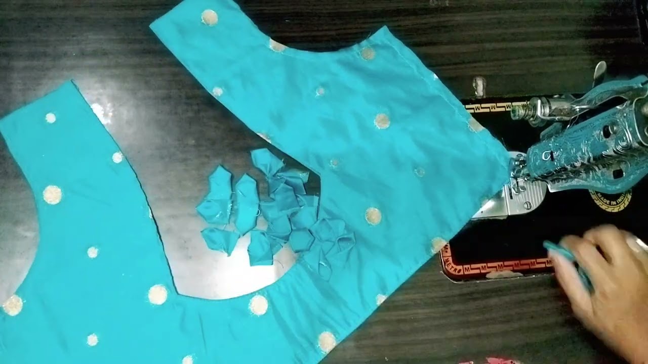 खूप सुंदर आणि आकर्षक ब्लाऊज डिझाईन ✨#frill blouse design ✨💞