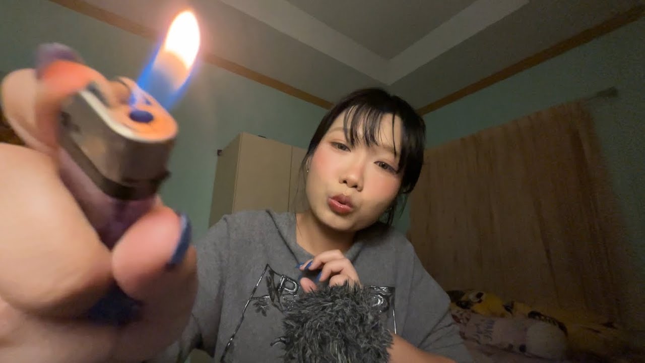 ASMR //💄 Doing your Makeup with Random items~( ￼my birthday 🍰)