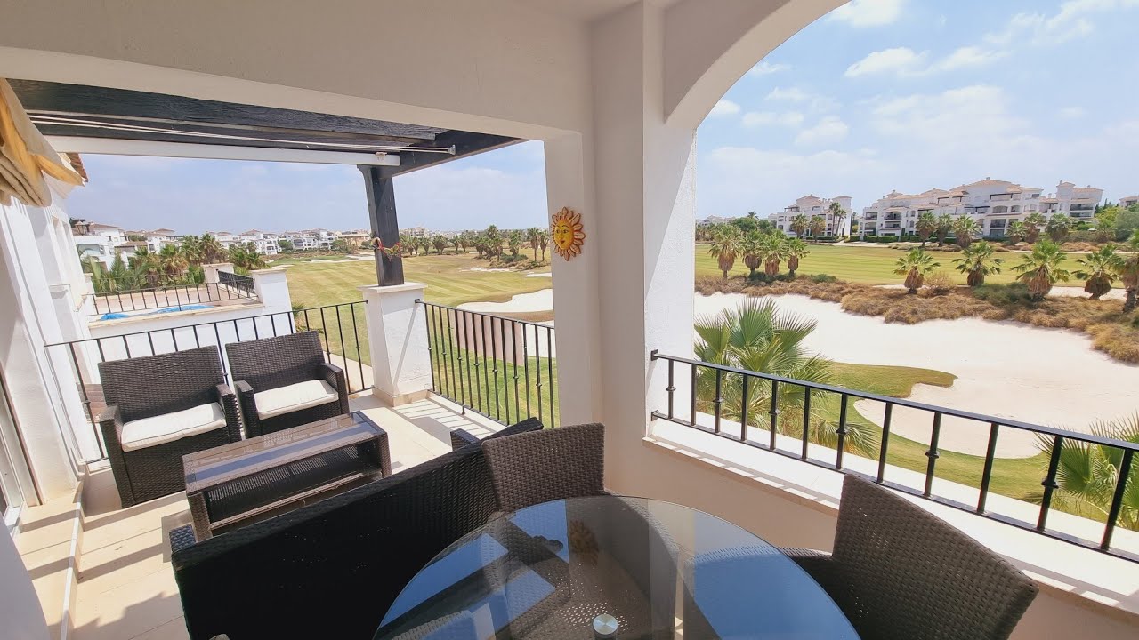 La Torre Golf Resort, 2-й этаж, первая линия гольфа, полностью меблирован, кондиционер в гостиной...