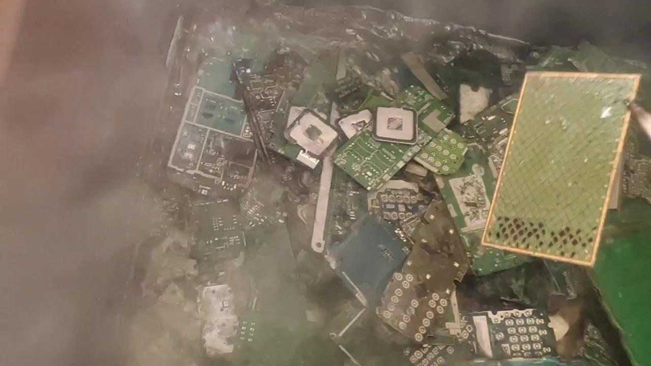 Bombing papan pcb hp, panel telkom dengan potas dan h2o2