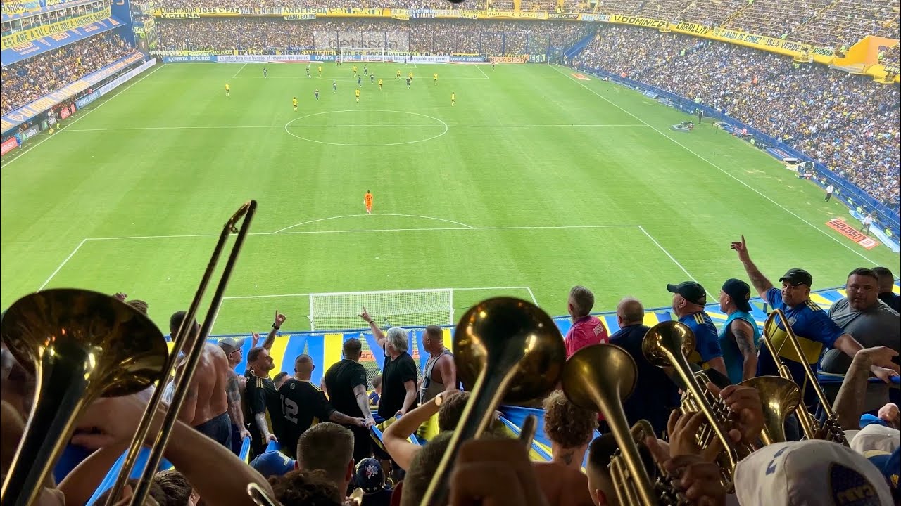 BOCA DEFENSA DESDE LA 12 l FIESTA EN LA TRIBUNA