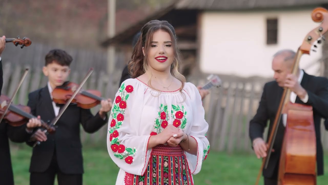 Daniela Voinea- Câte inimi bat sub soare