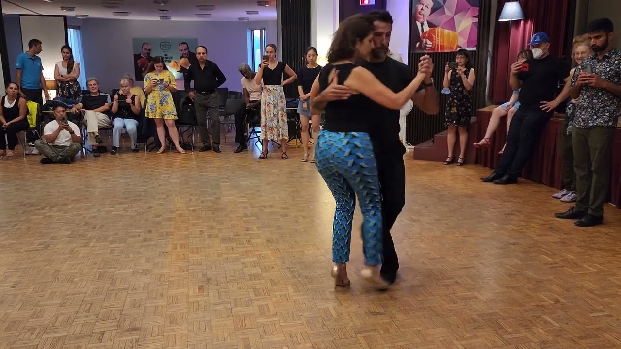 Argentine tango workshop: 