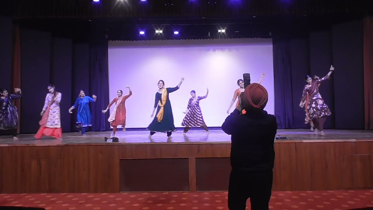 FAREWELL - 2023 / DANCE PERFORMANCE - 4 / CLASS : XI & XII