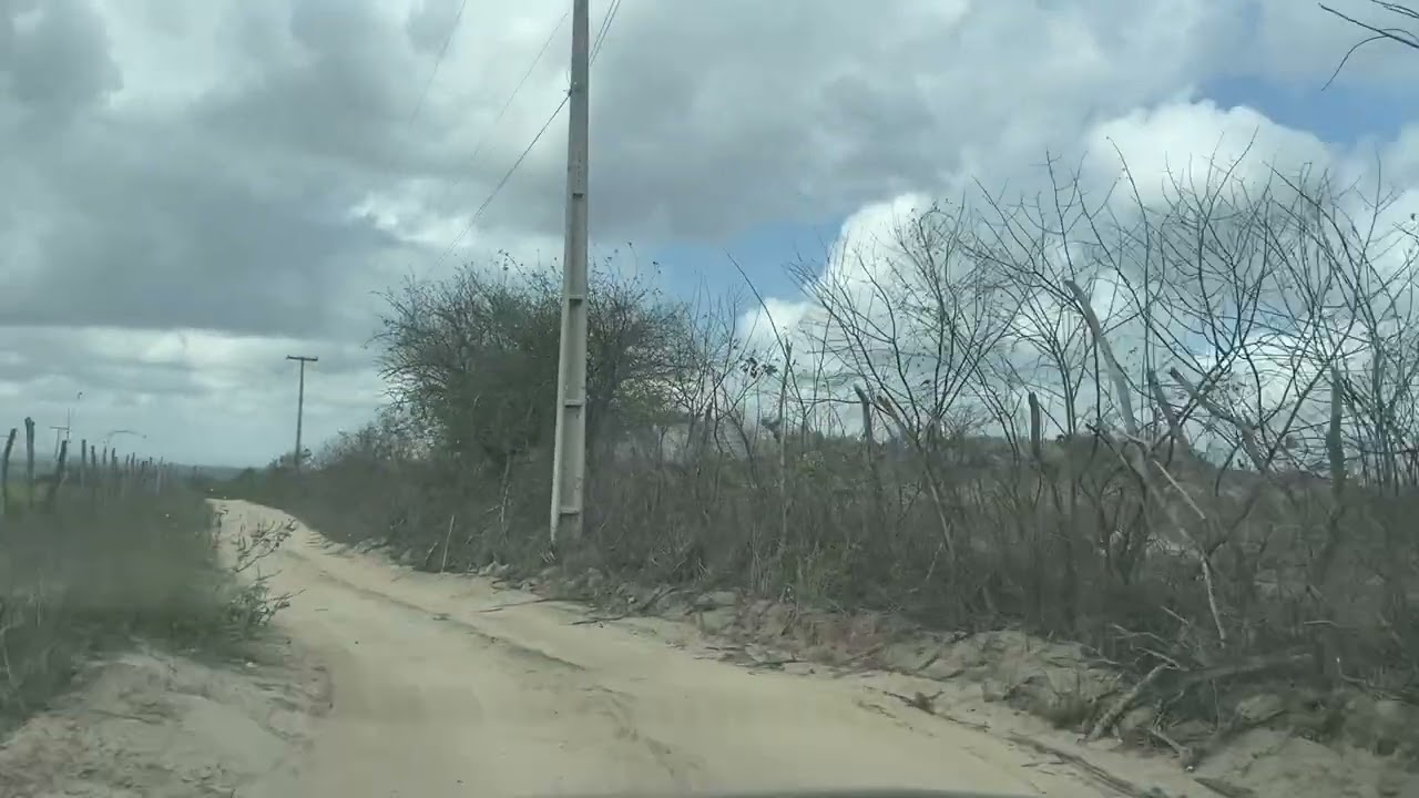 Interior do Nordeste É.P  27 / 26