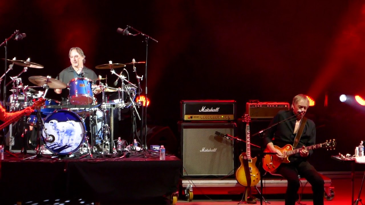 Night Of The Prog 2018 - Camel solo Andrew Latimer