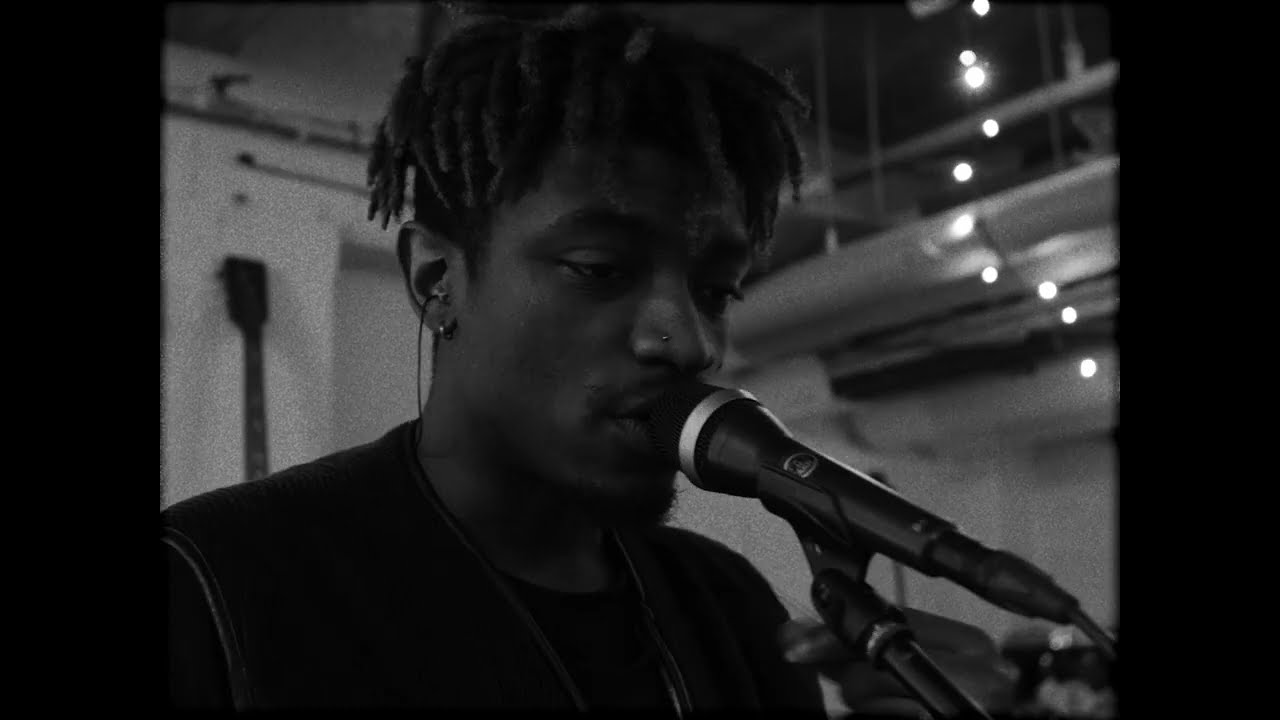 Loveth Besamoh - Far (Live)