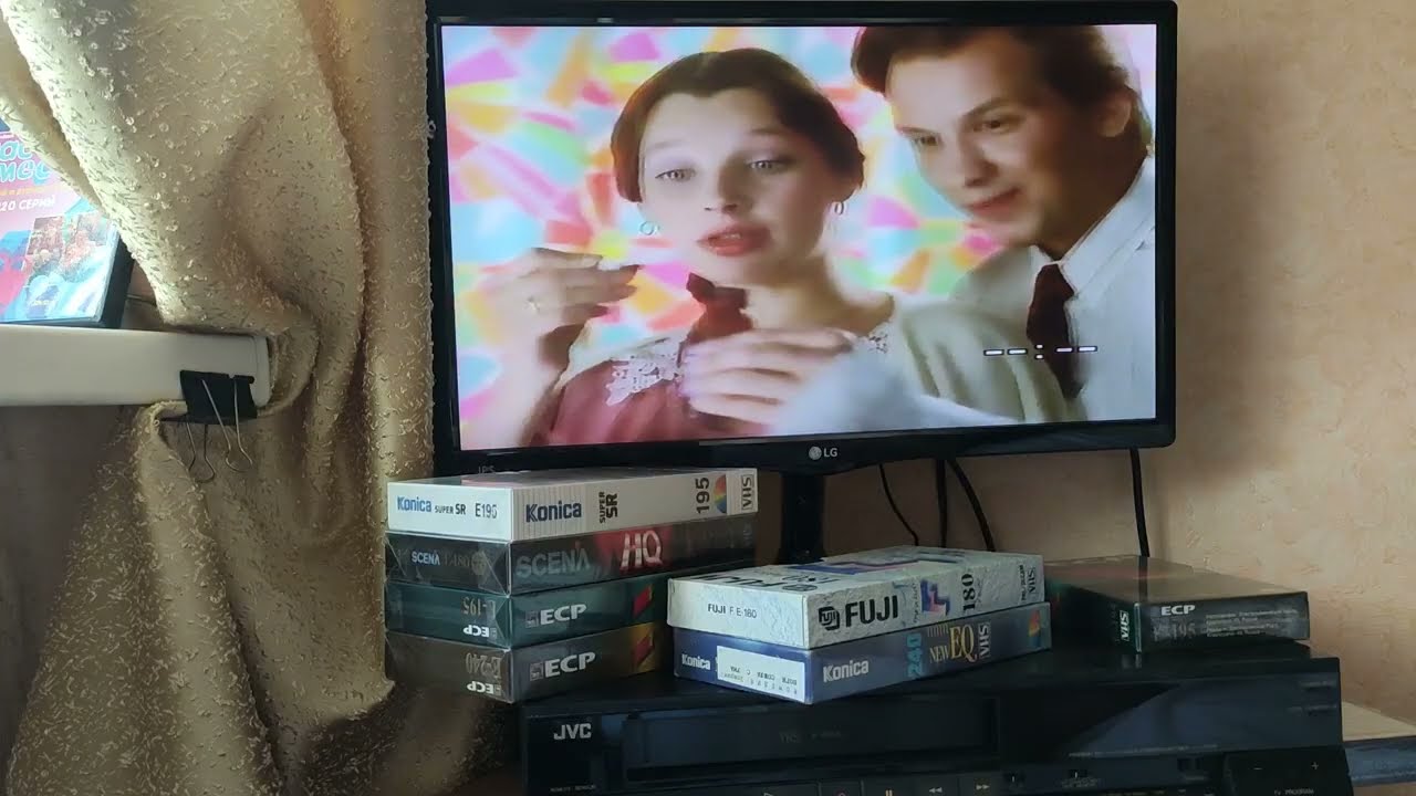 Что на видеокассетах. Часть 11.  Восемь кассет VHS с барахолочки.