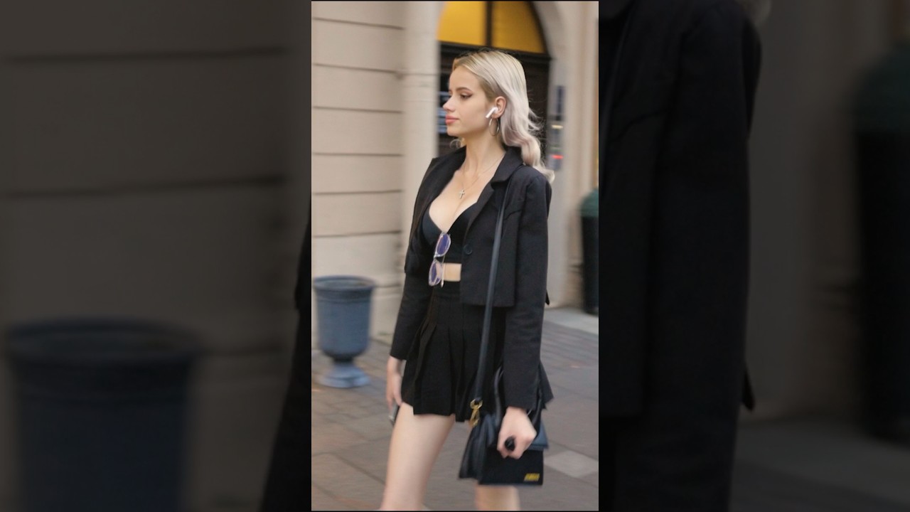 BEAUTIFUL & YOUNG GIRLS #russiangirls #streetwalking #streetwalk #people #women #travel