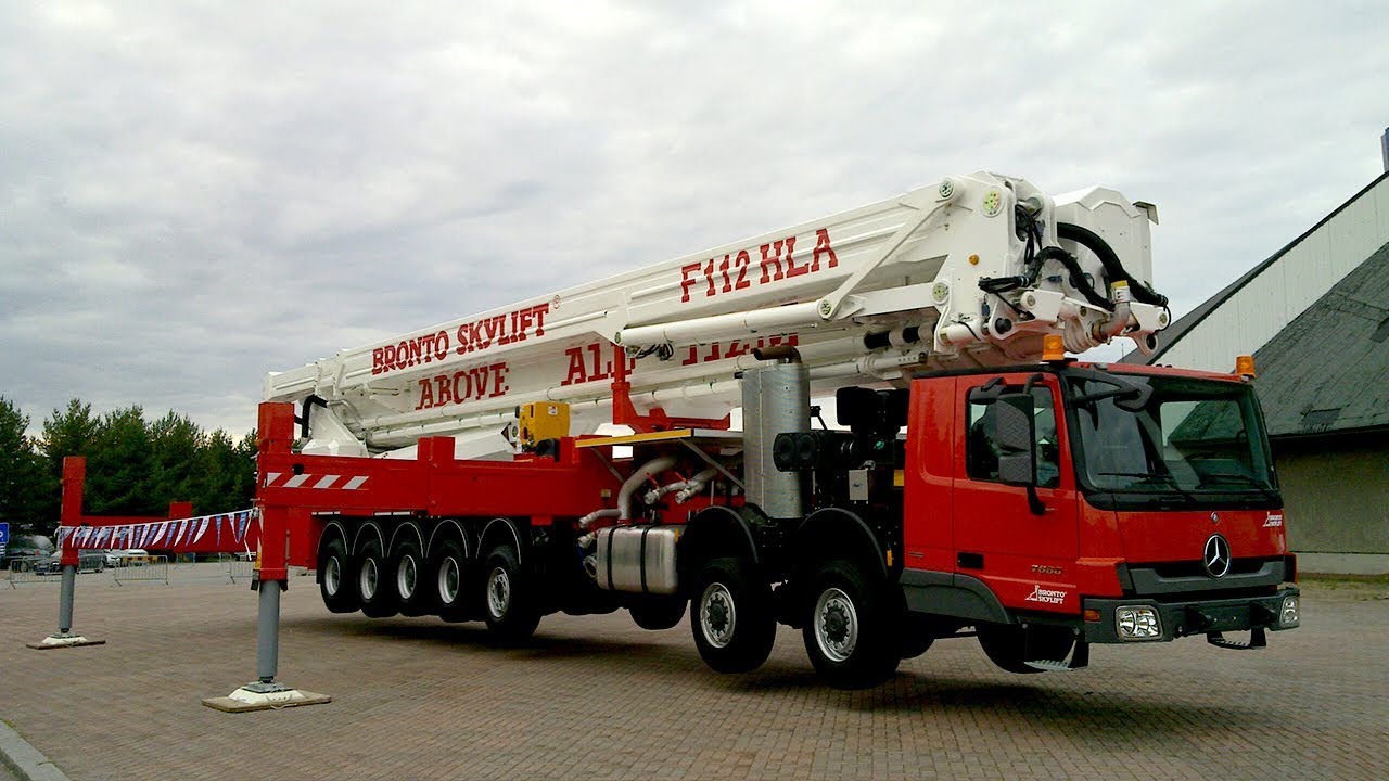 The Tallest Firefighting Aerial Device in the World - Bronto Skylift F112 HLA