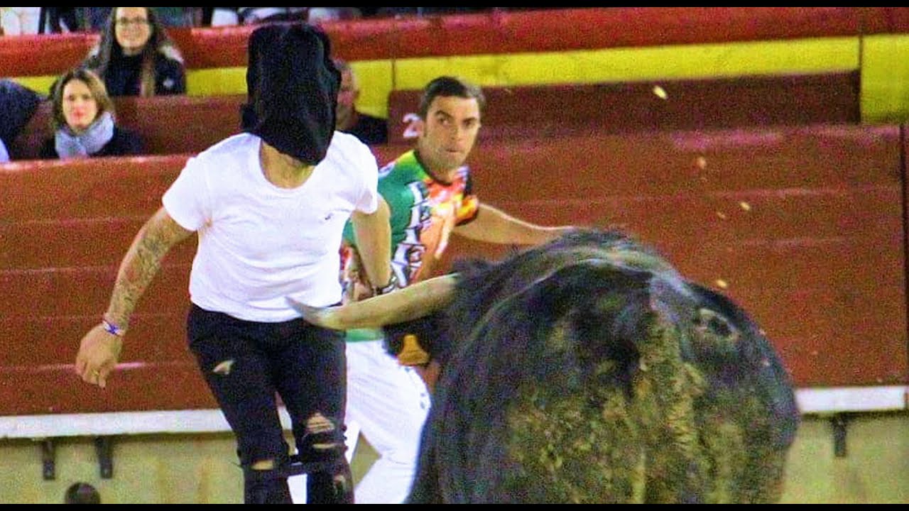 ✅CASTELLÓN 25 ◾ Recortes  Viejas Leyendas