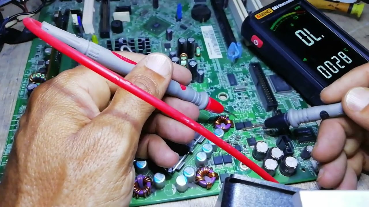 How to Fix a Dell Desktop Motherboard That Won’t Power On