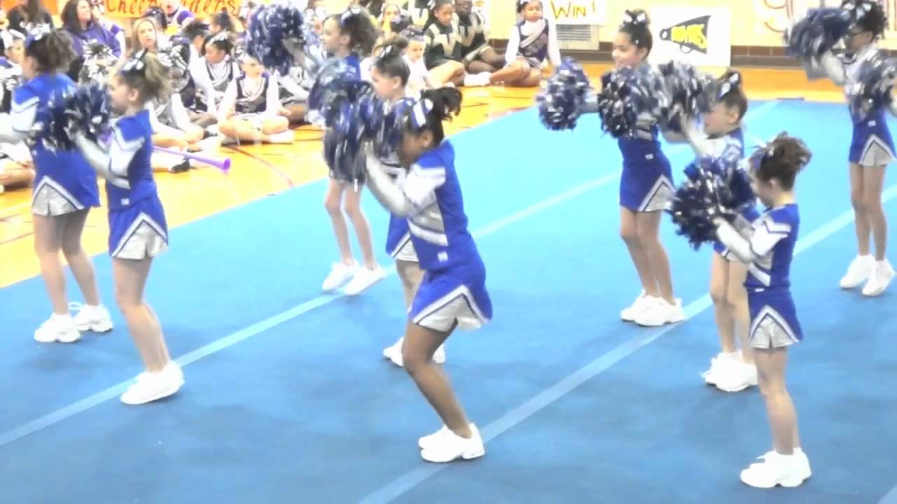 bayonne cheerleaders , julio