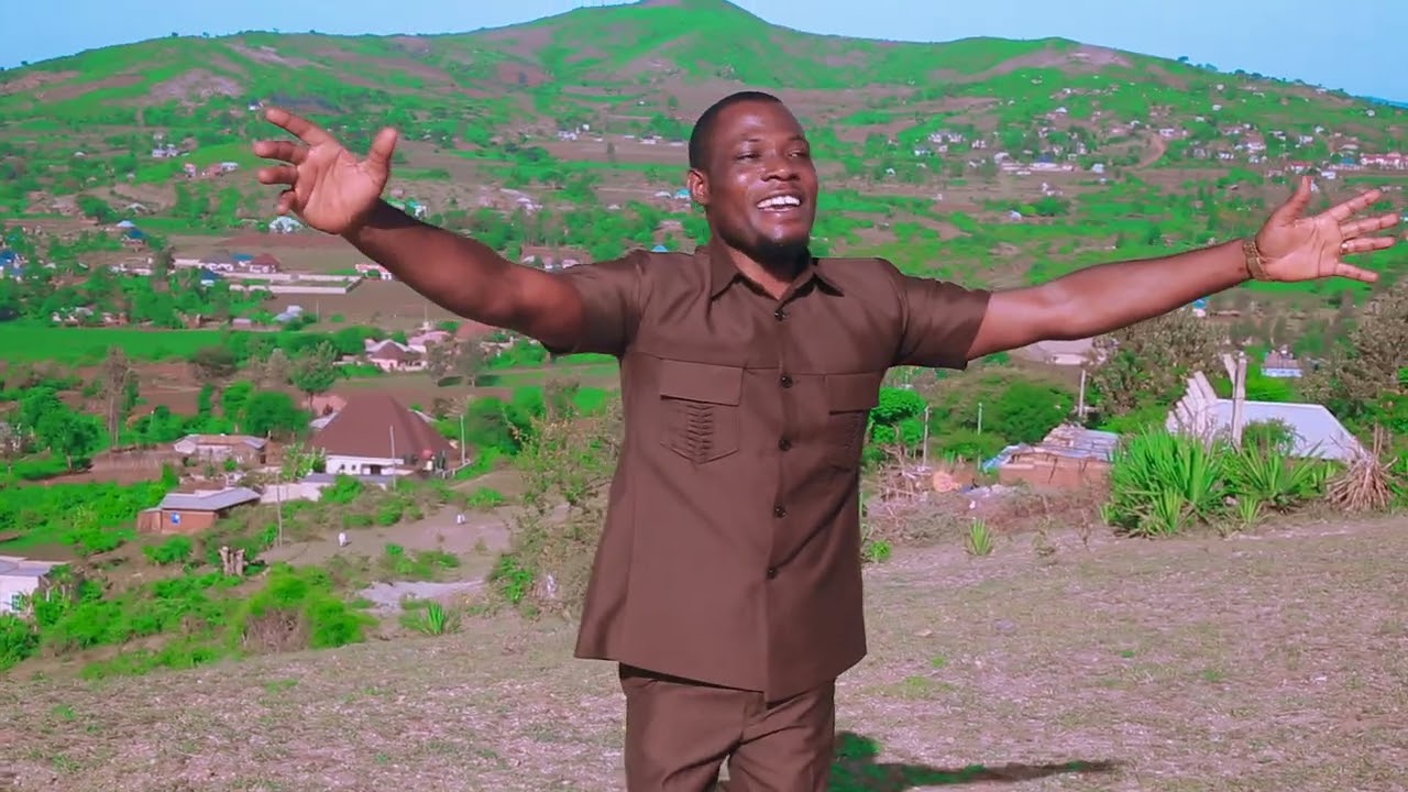 Minister Abednego Fabiano - Mungu Wa Maagano (Official Video)