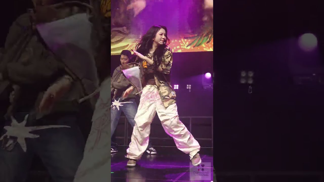 [직캠] 250719 KARD JIWOO (카드 전지우) - OH NA NA @ 2025 WORLD TOUR DRIFT IN SEOUL