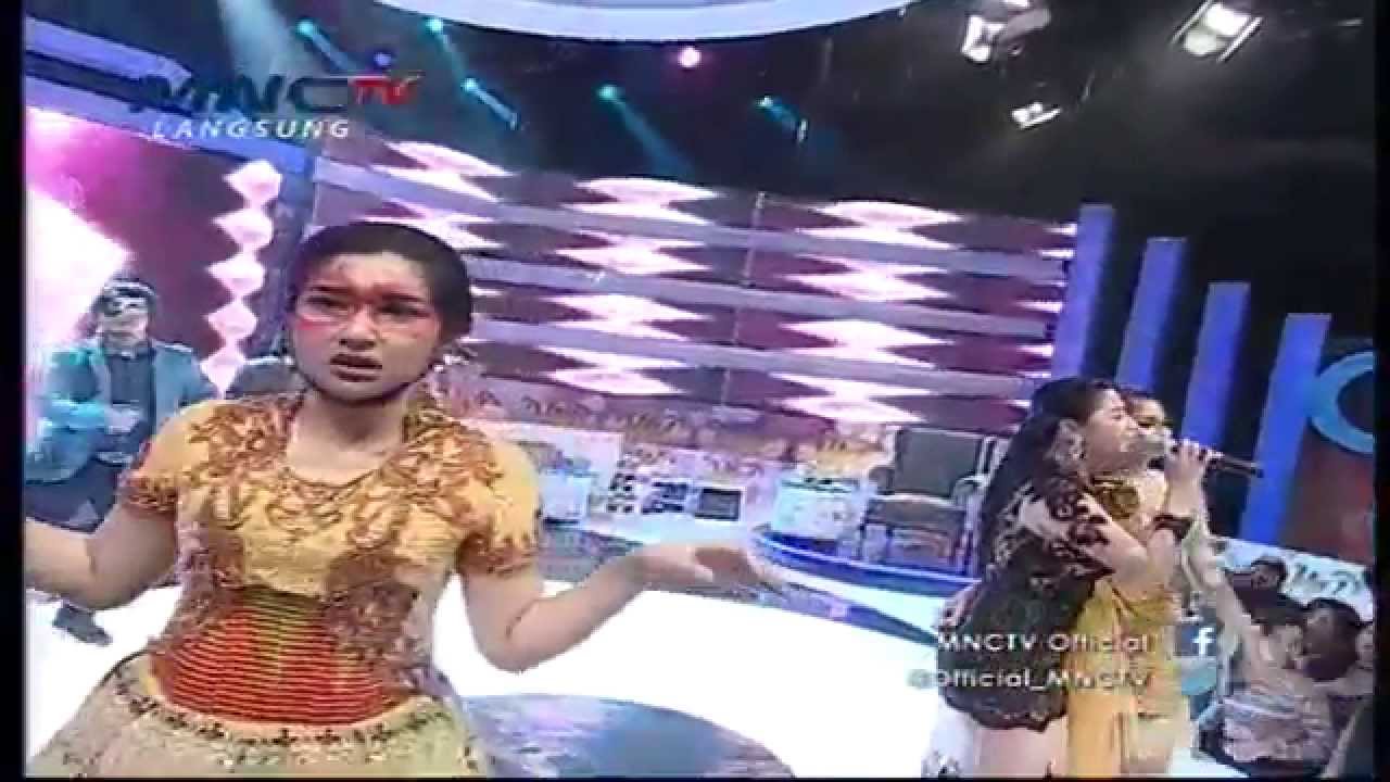 Dewi Persik 