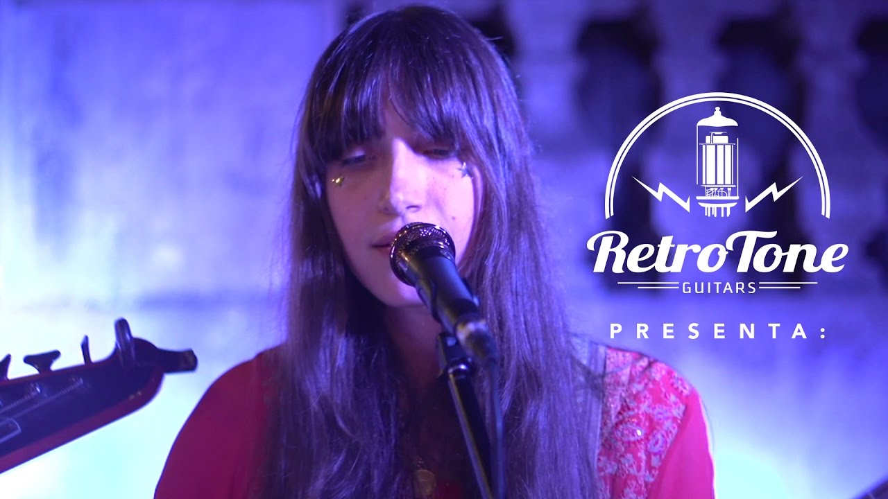 Las Robertas - Not Enough [Carolina Reaper Sessions]