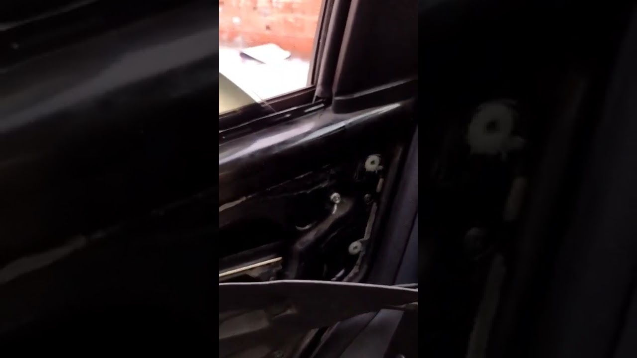 Como abrir, destravar o carro por dentro, trava de segurança!  Siena, Fiat!