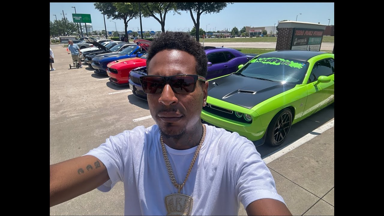 WE ALWAYS OUTSIDE MOPARS OF THE DFW
