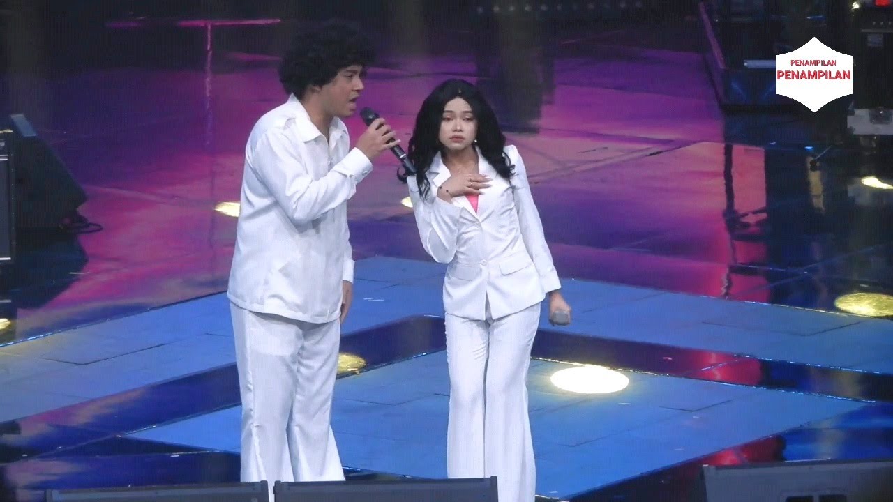 BESOK - GUNAWAN FT RARA - LIVE AT KONSER THE ROMANCE