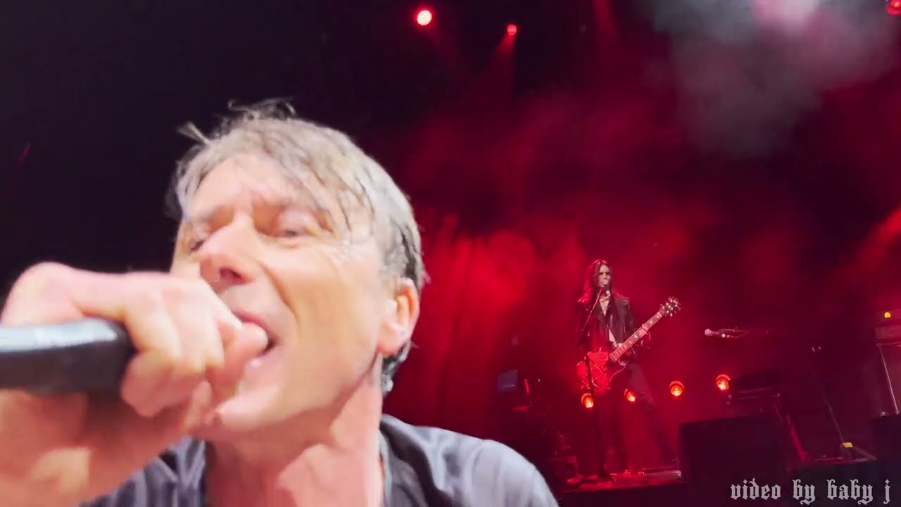 Suede-BEAUTIFUL ONES-Live @ Brighton Dome, Brighton, UK, March 20, 2023 #BrettAnderson