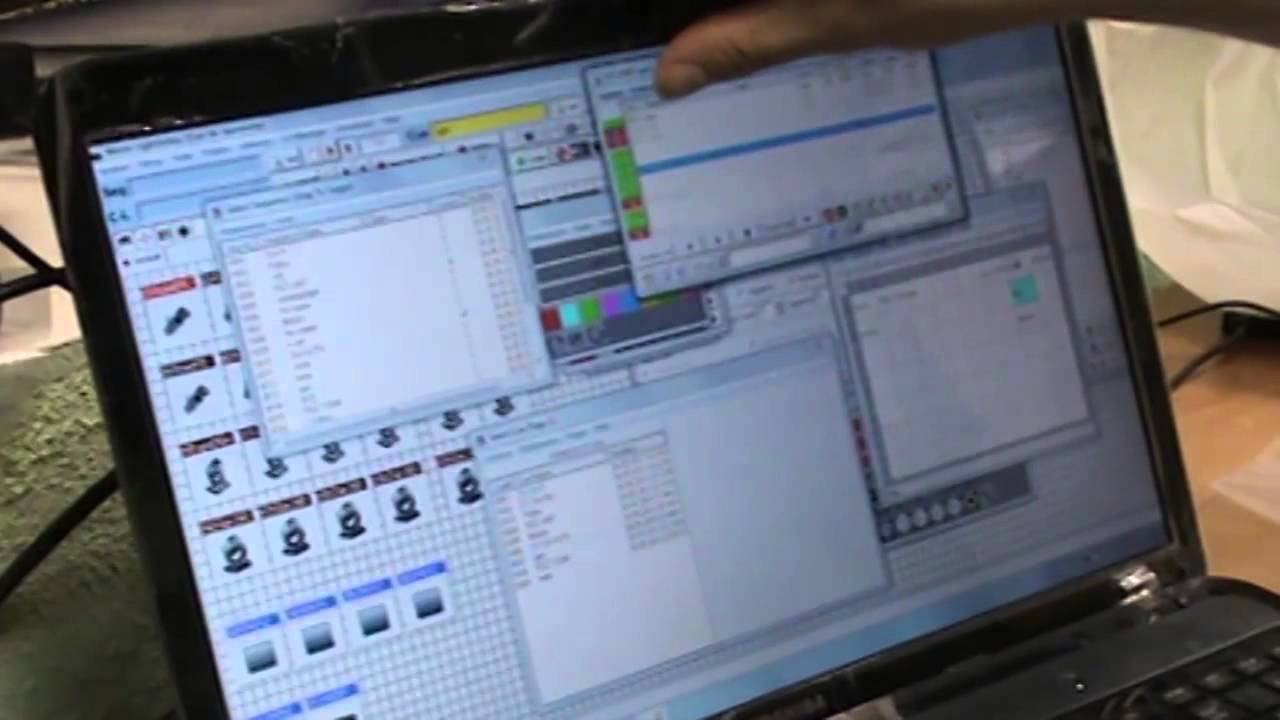 Martin LightJockey 2  Создание световой сцены 2
