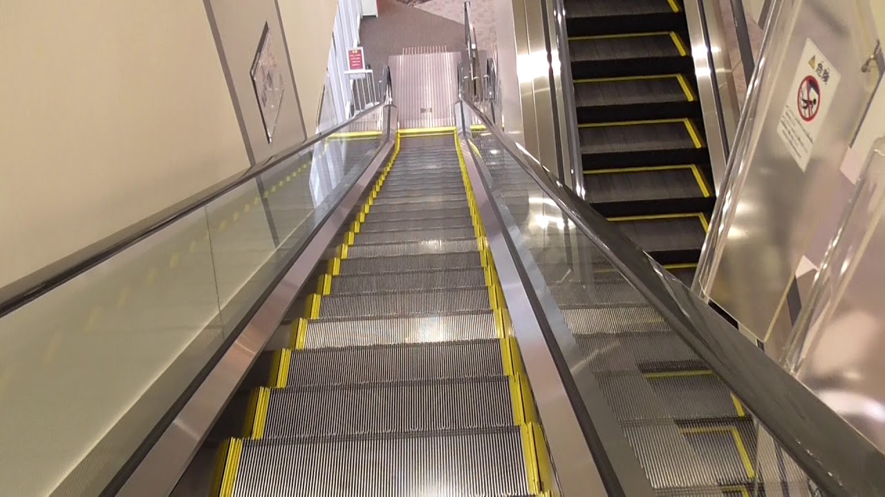 イオンモール広島府中店のエスカレーター・その①（三菱製）Escalator, Aeon-moll Hiroshima Fuchuu(MITSUBISHI)